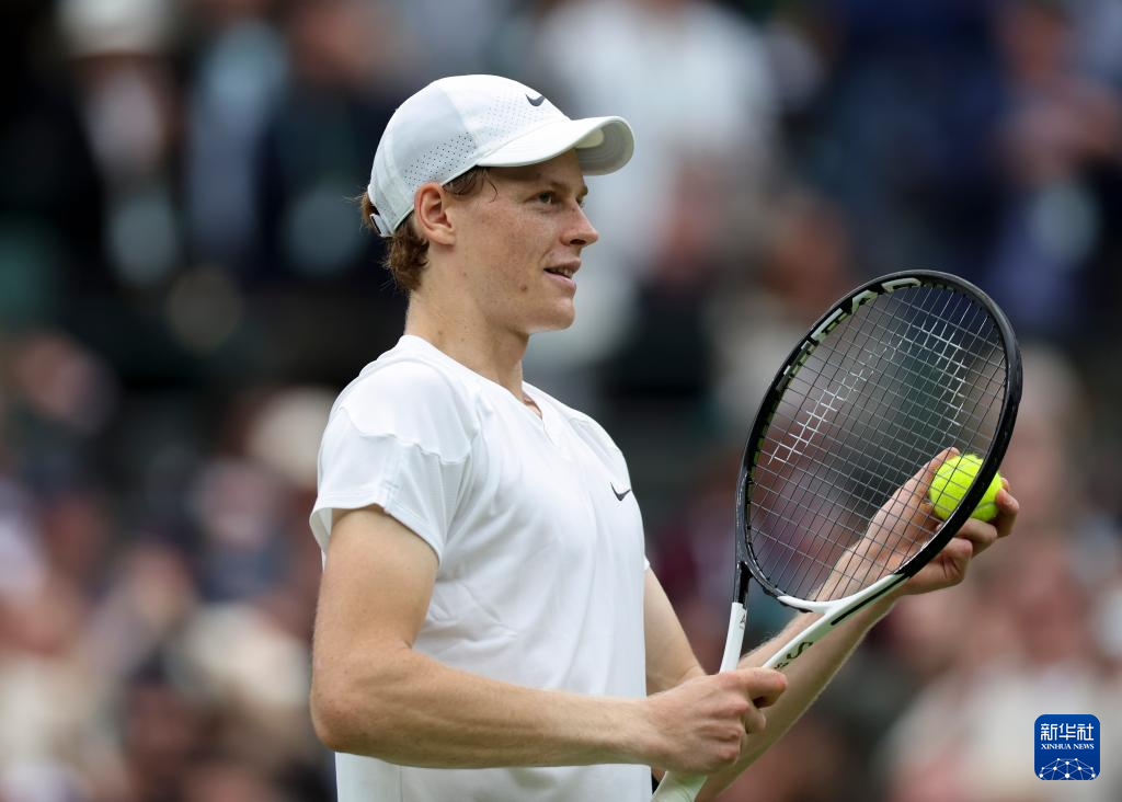 掀起了一场 掀起了一场