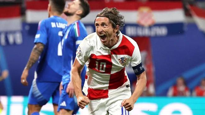 具有建设性 具有建设性