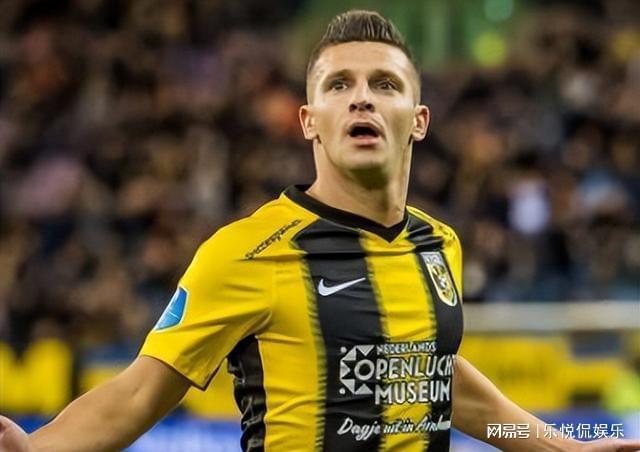 三垒手对软 三垒手对软